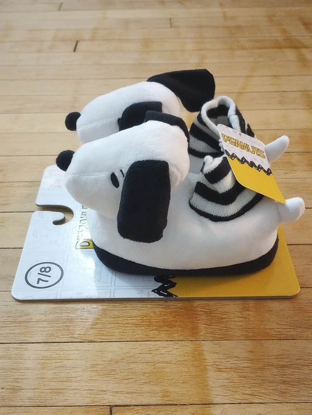 Peanuts Snoopy Plush White Black Sock Slippers Toddler Size 7-8
